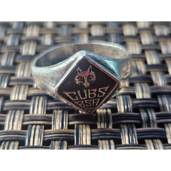 VINTAGE CUB SCOUT STERLING RING SIZE 8.5 - Picture 6 of 8